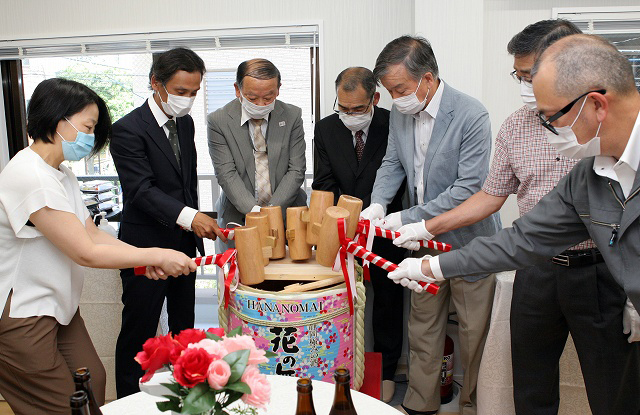 新社屋落成祝いの会